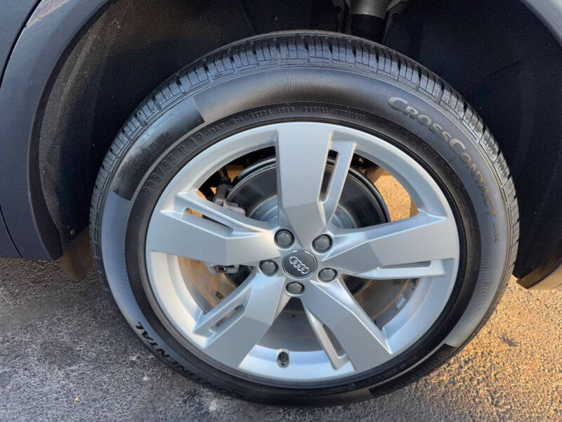 2019 Audi Q5 quattro Premium Plus 45 TFSI