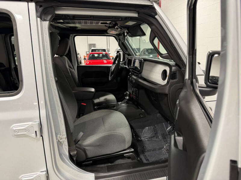2024 Jeep Gladiator Willys