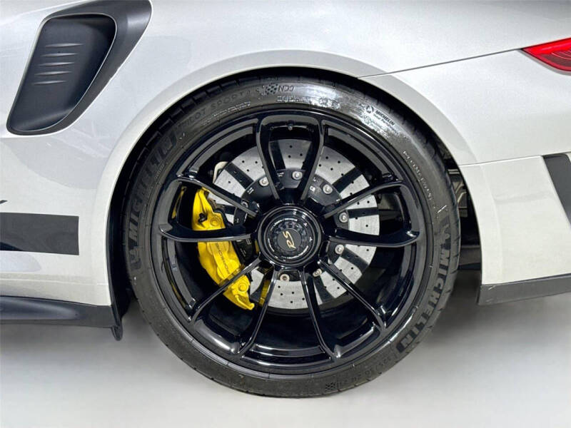 2019 Porsche 911 GT3 RS