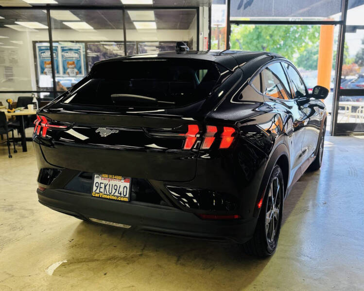 2023 Ford Mustang Mach-E Select