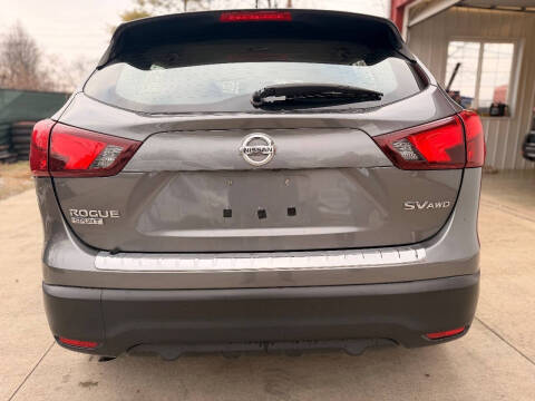 2017 Nissan Rogue Sport SV