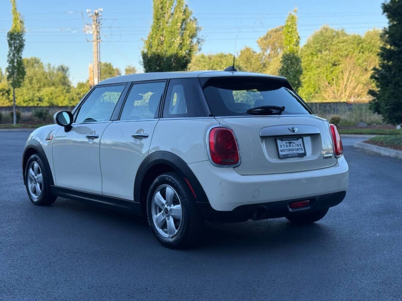 2015 MINI Hardtop 4 Door Cooper