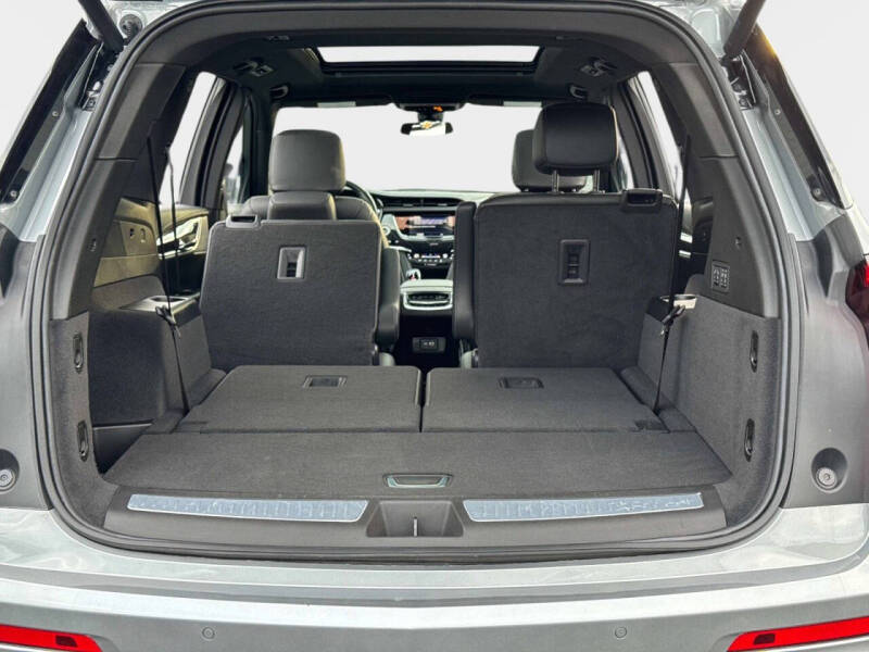 2025 Cadillac XT6 Premium Luxury