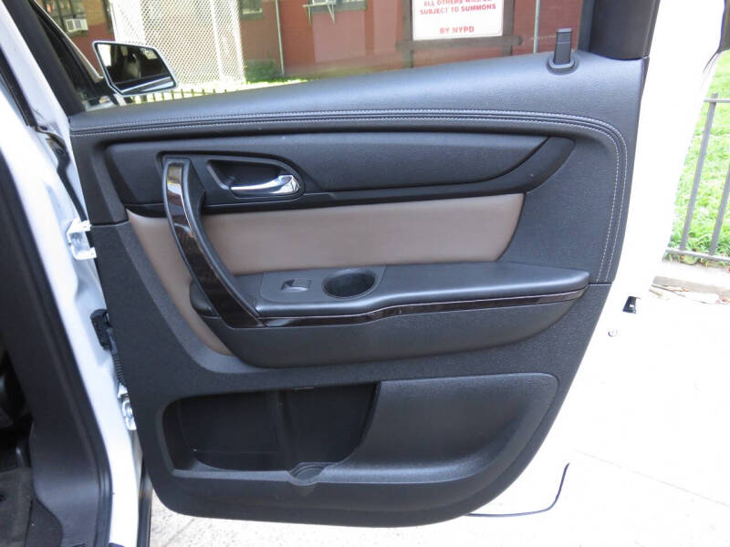 2016 GMC Acadia SLT-1