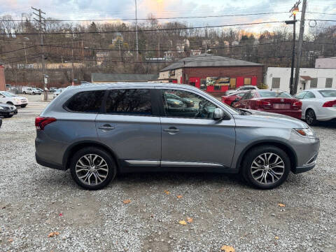 2017 Mitsubishi Outlander SE