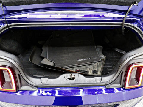 2014 Ford Mustang V6