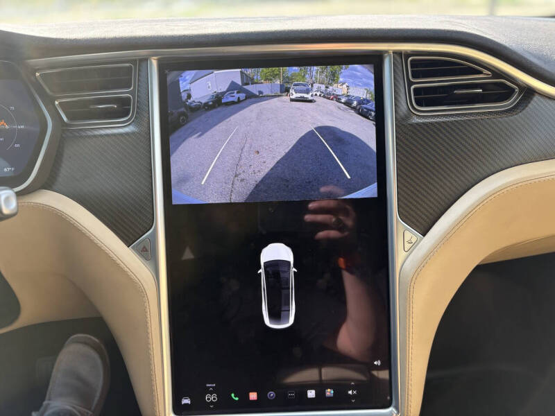 2016 Tesla Model X 90D