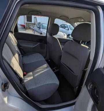 2007 Ford Focus ZX4 S