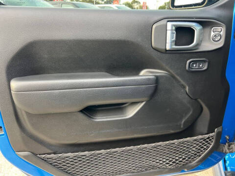 2022 Jeep Gladiator Willys