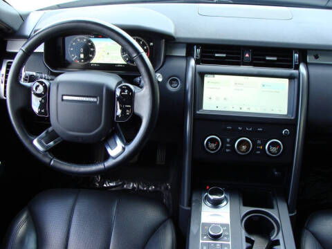 2020 Land Rover Discovery Landmark Edition