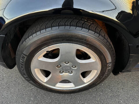 2000 Audi A8 quattro