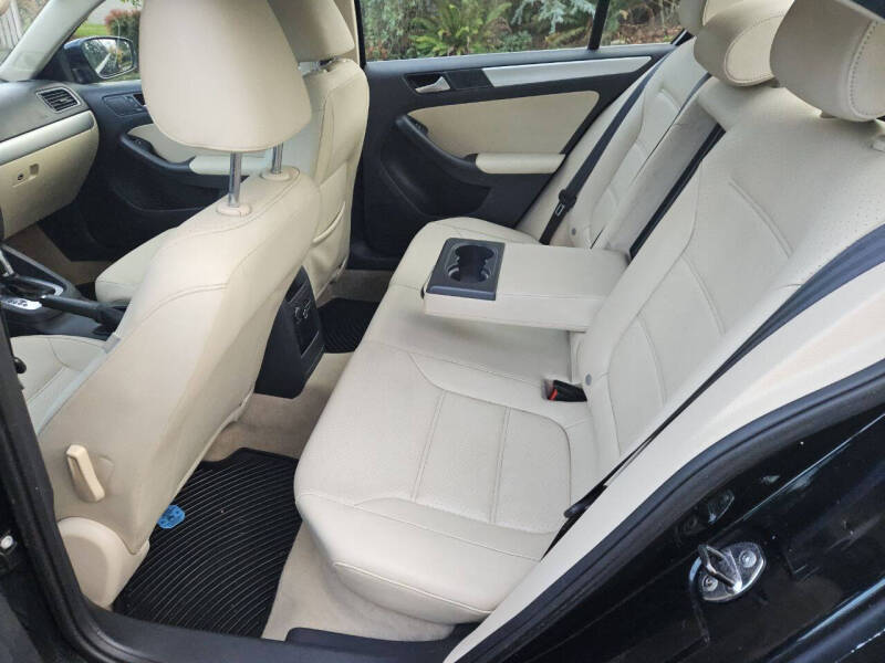 2014 Volkswagen Jetta SE