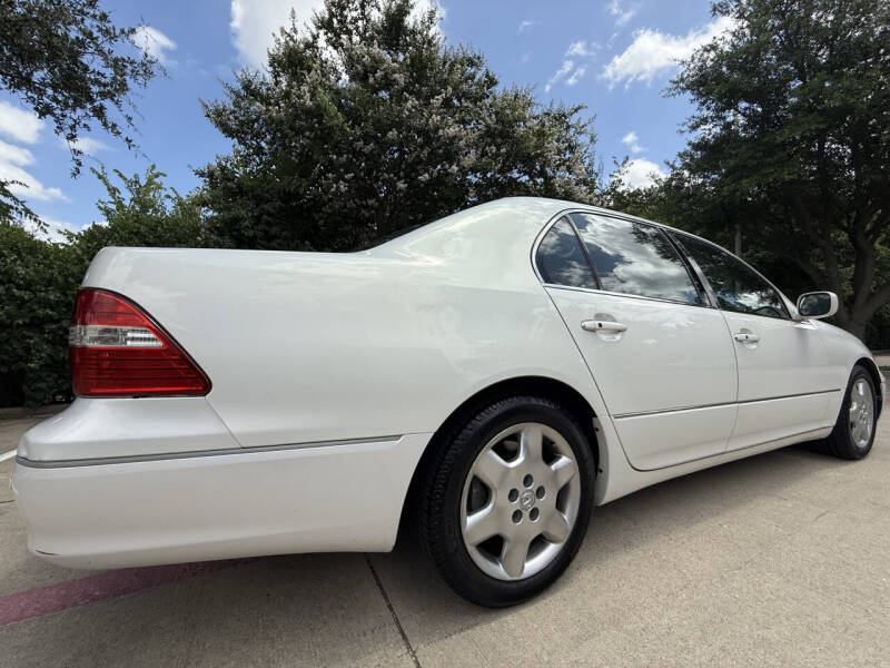 2004 Lexus LS 430