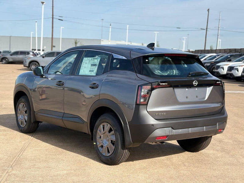 2026 Nissan Kicks S