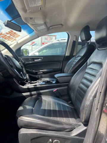 2017 Ford Edge SEL