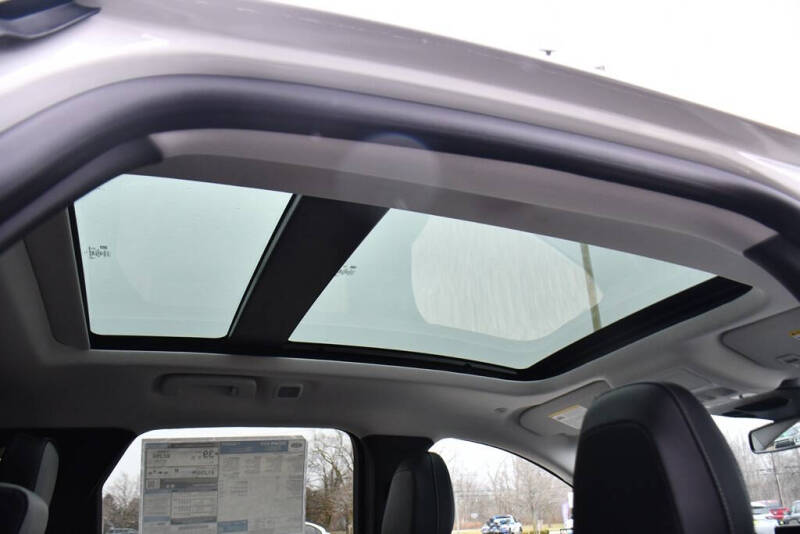 2026 Ford Escape Hybrid Platinum