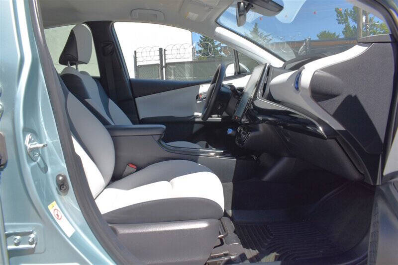 2021 Toyota Prius Limited