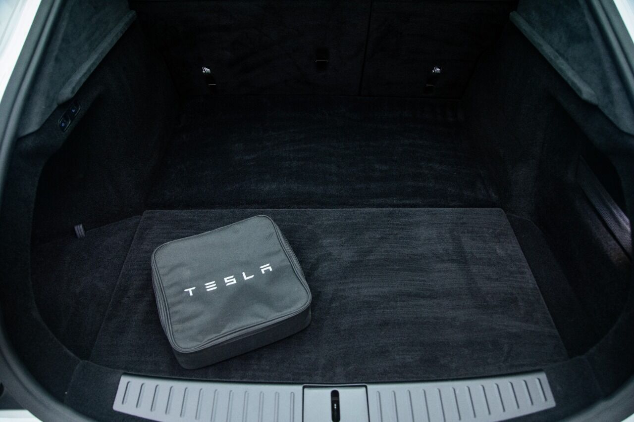 2021 Tesla Model S 90
