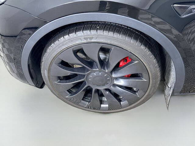 2023 Tesla Model Y Performance