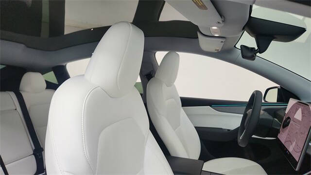 2026 Tesla Model Y Long Range