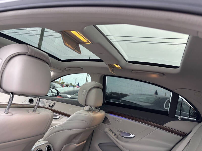 2015 Mercedes-Benz S-Class S 550