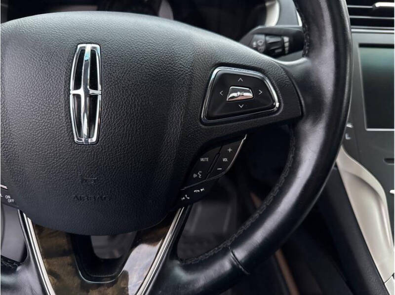 2016 Lincoln MKZ Hybrid