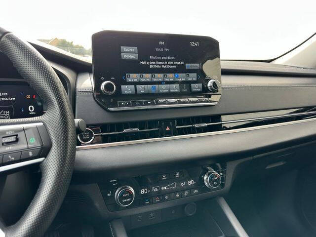 2024 Mitsubishi Outlander SEL