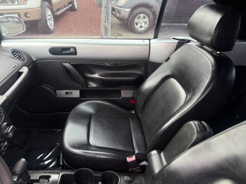 2006 Volkswagen New Beetle Convertible 2.5