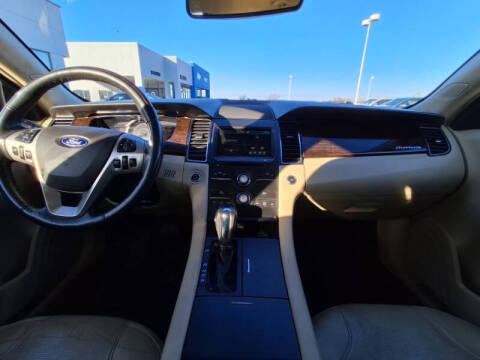 2014 Ford Taurus Limited