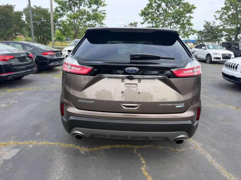 2019 Ford Edge Titanium