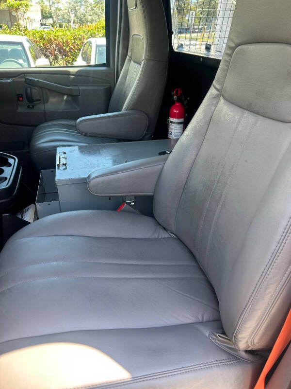 2017 Chevrolet Express 2500