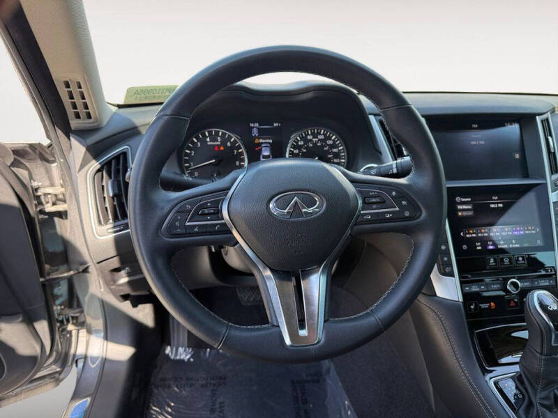 2022 Infiniti Q50 Luxe