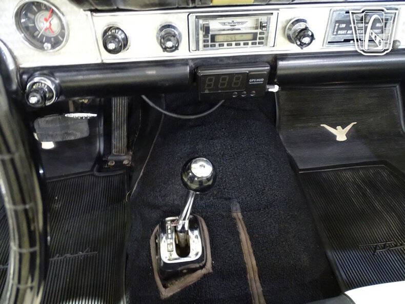 1957 Ford Thunderbird