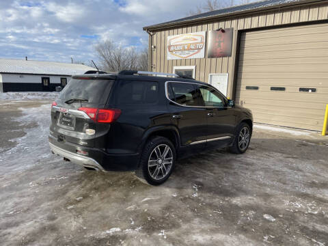 2017 GMC Acadia Denali