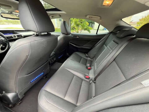 2016 Lexus IS 200t