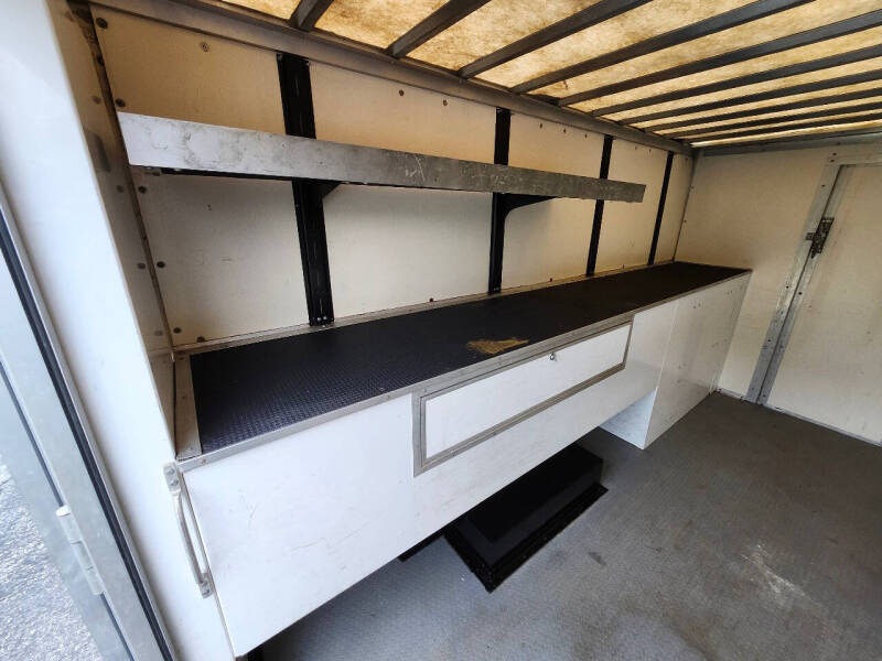 2018 Ford E-Series E-350 SD