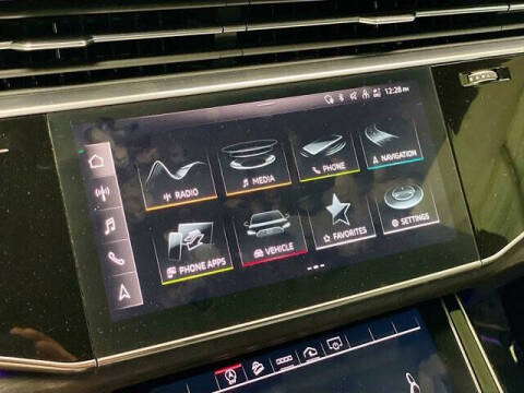 2021 Audi Q8 quattro Premium Plus 55 TFSI