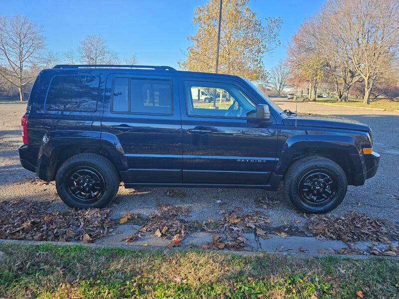 Used 2017 Jeep Patriot Sport with VIN 1C4NJRBB6HD194317 for sale in Terre Haute, IN