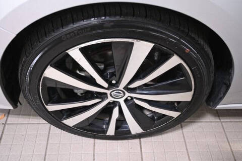 2022 Nissan Altima 2.5 SR