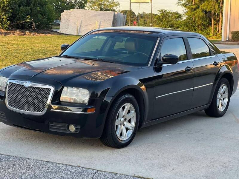2006 Chrysler 300 for sale at Two Brothers Auto Sales in Loganville GA
