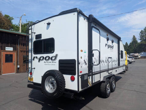 2022 Forest River R-Pod 202 / 25ft