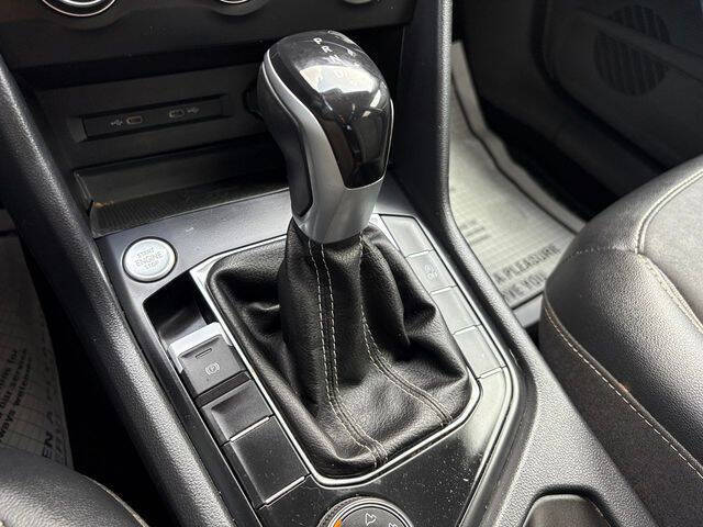 2022 Volkswagen Taos SE