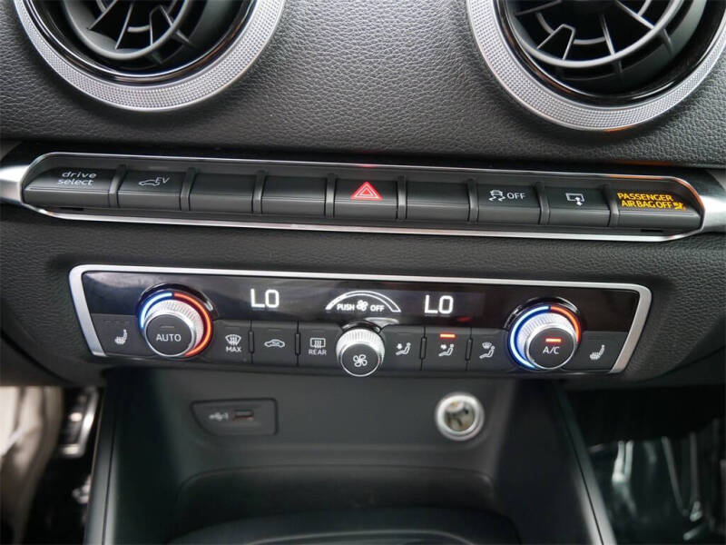 2017 Audi A3 Sportback e-tron 1.4T Premium