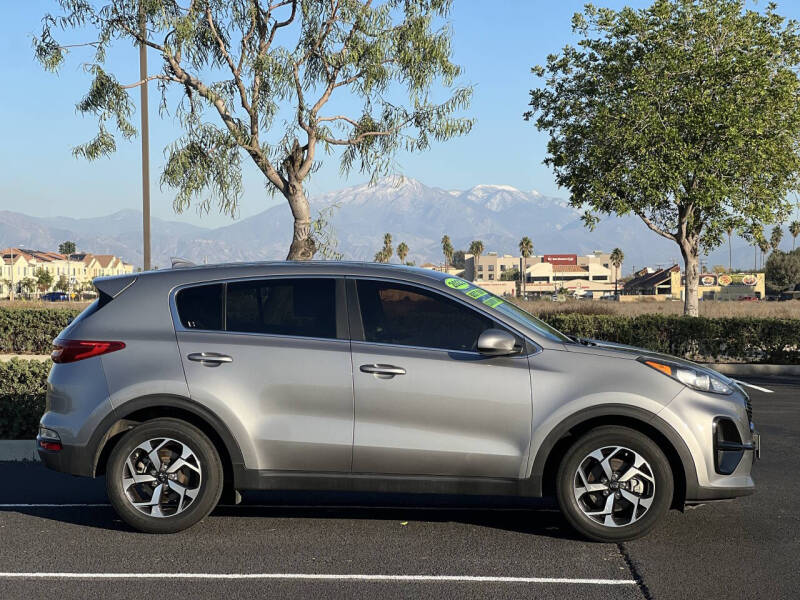 2022 Kia Sportage LX
