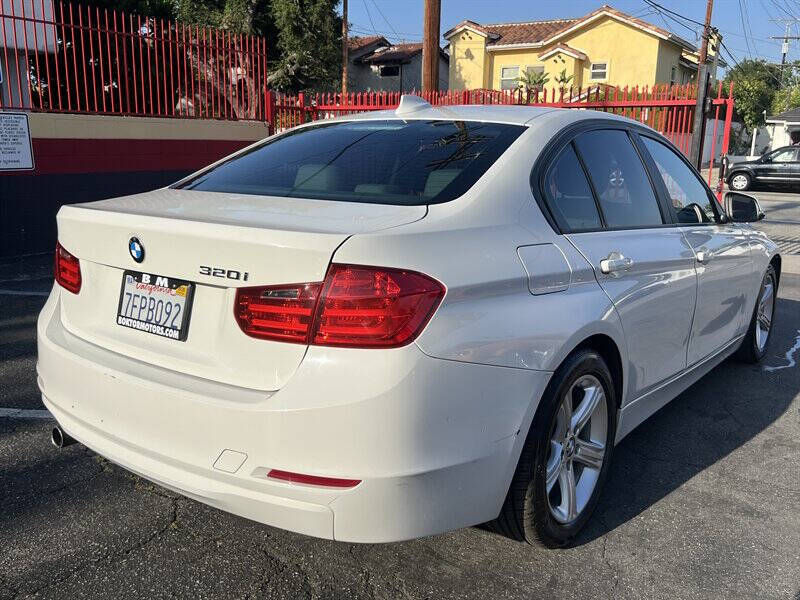 2014 BMW 3 Series 320i