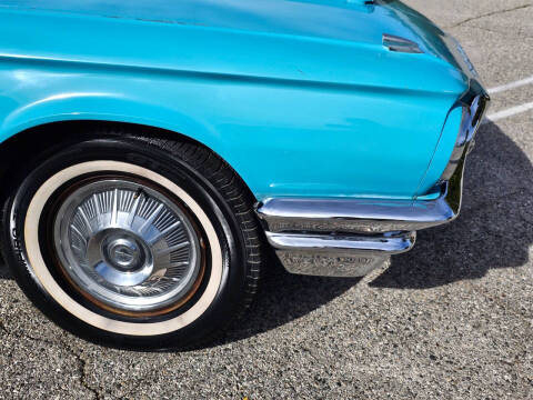 1964 Ford Thunderbird