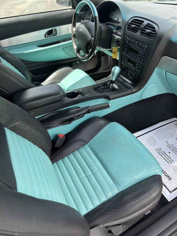 2002 Ford Thunderbird Deluxe