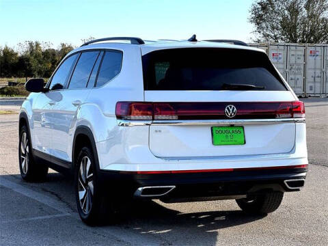 2025 Volkswagen Atlas SE