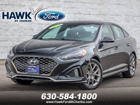 2018 Hyundai Sonata for sale at Hawk Ford of St. Charles in Saint Charles IL