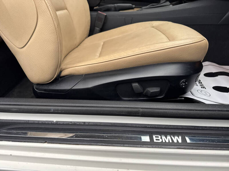 2011 BMW 1 Series 128i